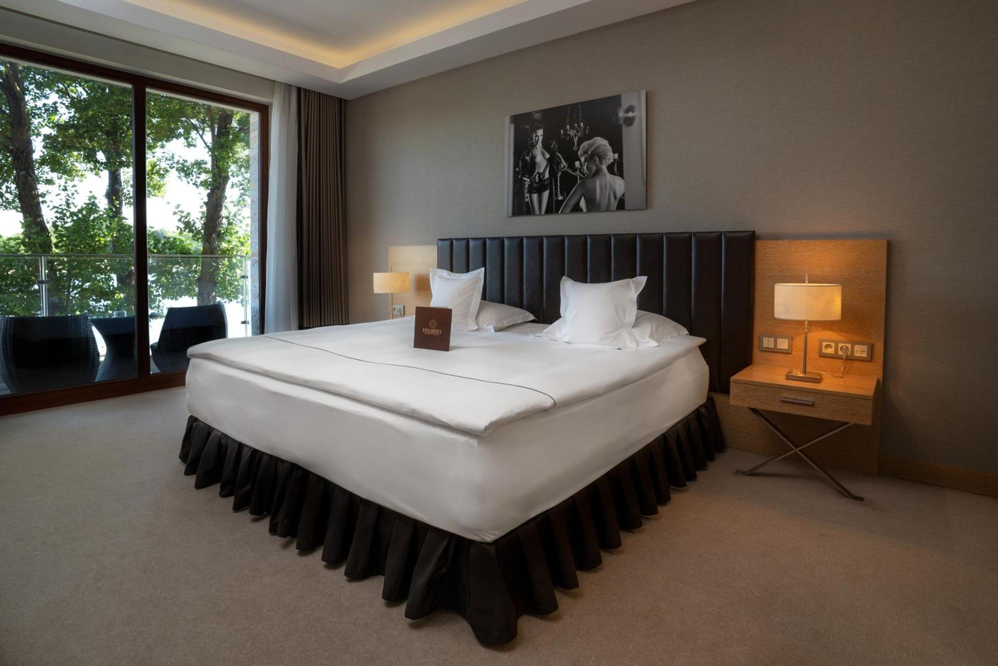 Tiffi Boutique Hotel Olsztyn  Exteriör bild