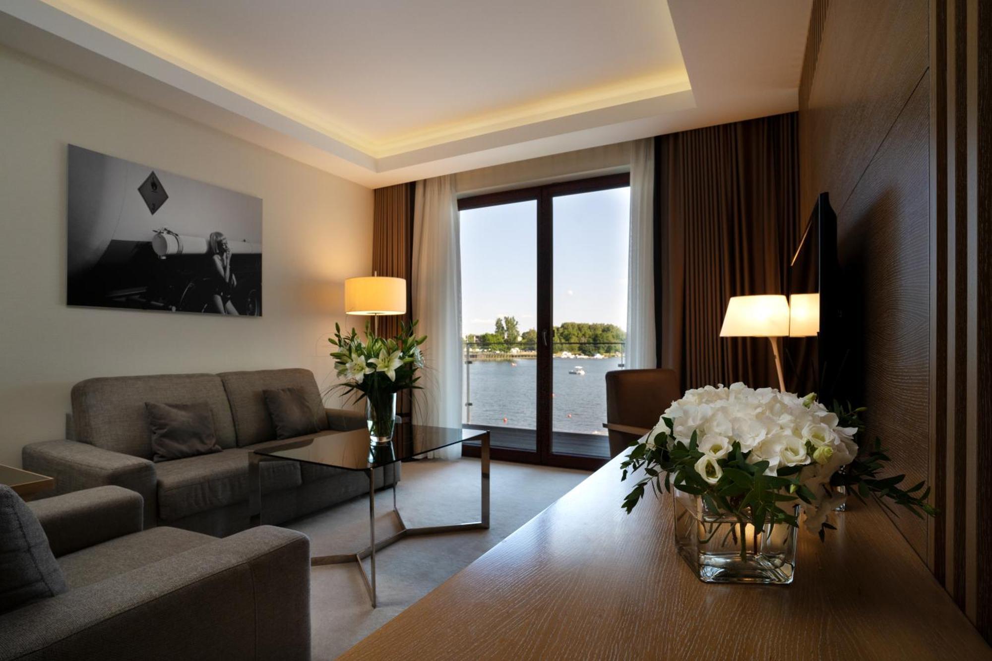 Tiffi Boutique Hotel Olsztyn  Exteriör bild