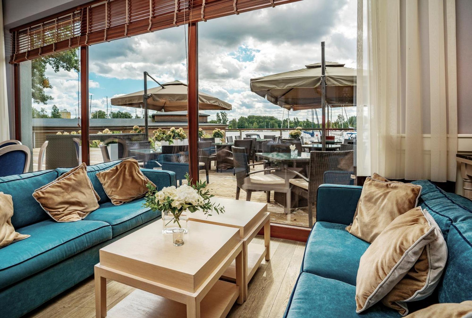 Tiffi Boutique Hotel Olsztyn  Exteriör bild